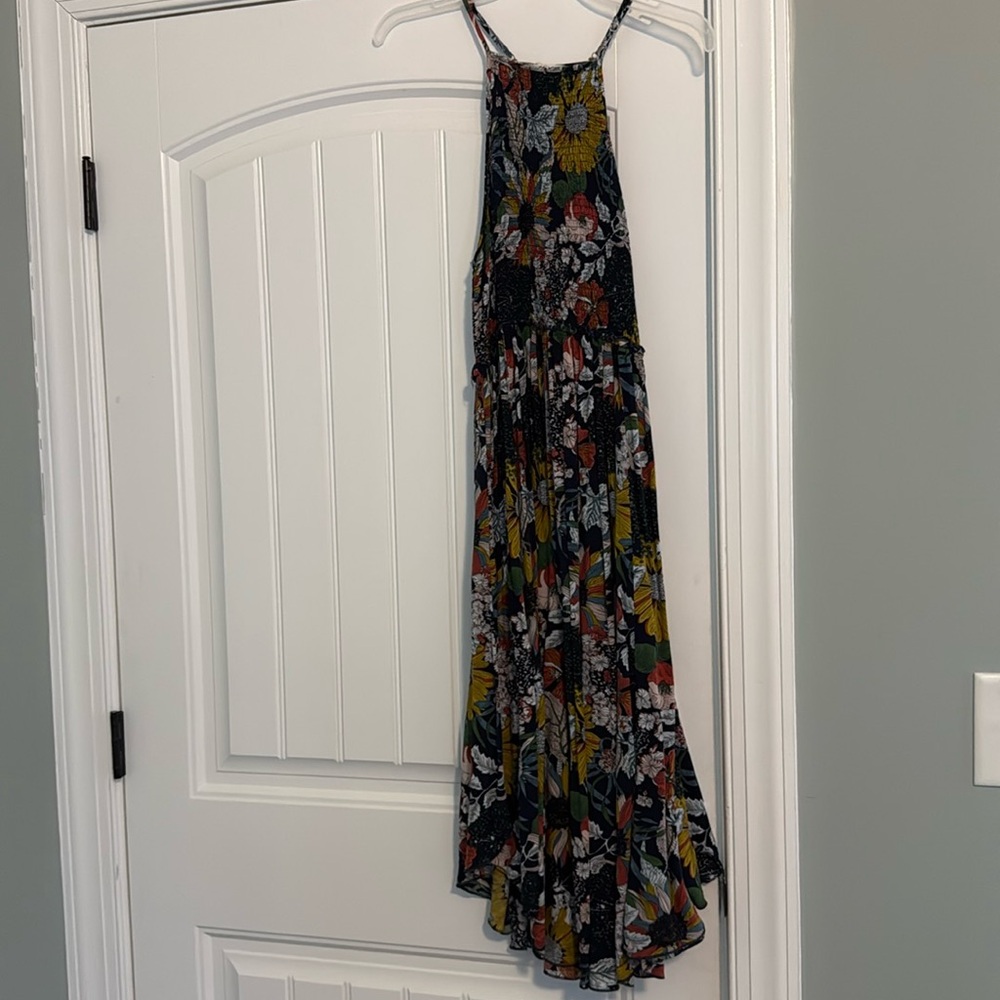 Beautiful midi dress from local boutique.  Sunflowers.